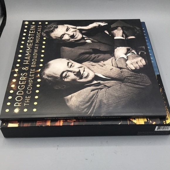 Rodgers & Hammerstein The Complete Broadway Musicals Boxed Set with Book - Picture 10 of 11